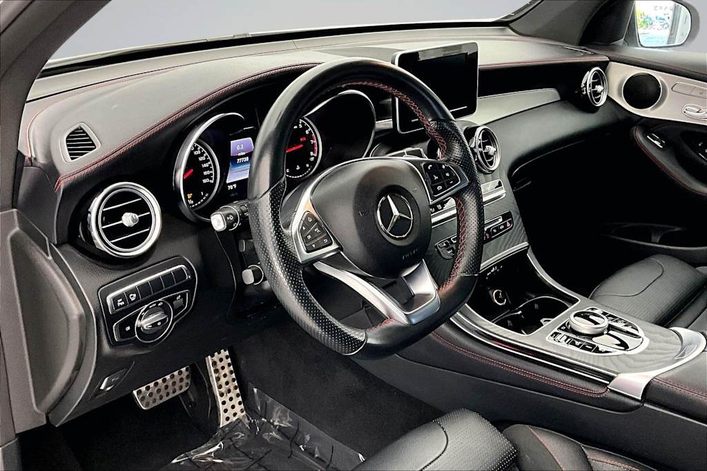 Thumbnail: 2018 Mercedes-Benz GLC - 2