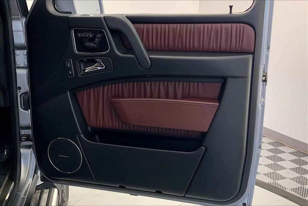 Thumbnail: 2016 Mercedes-Benz G-Class - 24