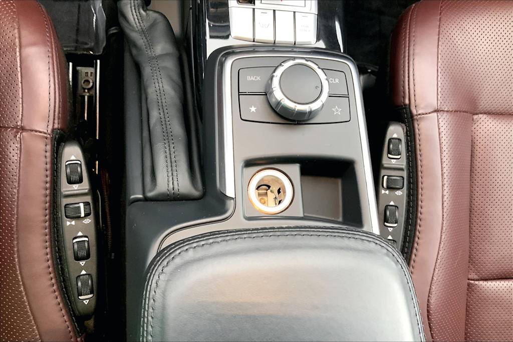 Thumbnail: 2016 Mercedes-Benz G-Class - 27