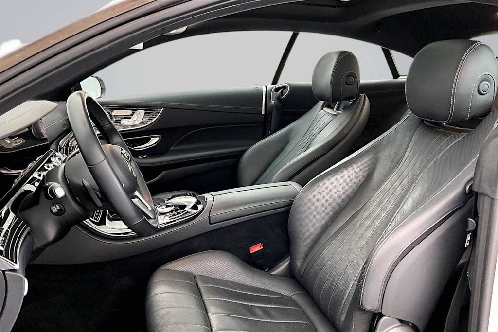Thumbnail: 2020 Mercedes-Benz E-Class - 10
