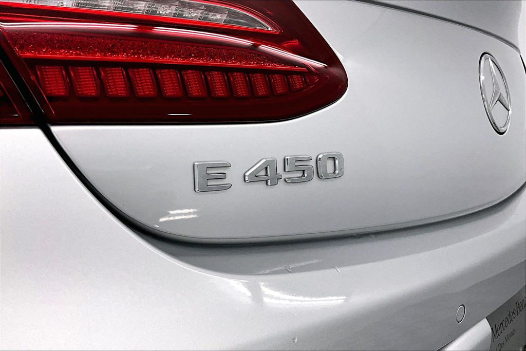 Thumbnail: 2020 Mercedes-Benz E-Class - 20