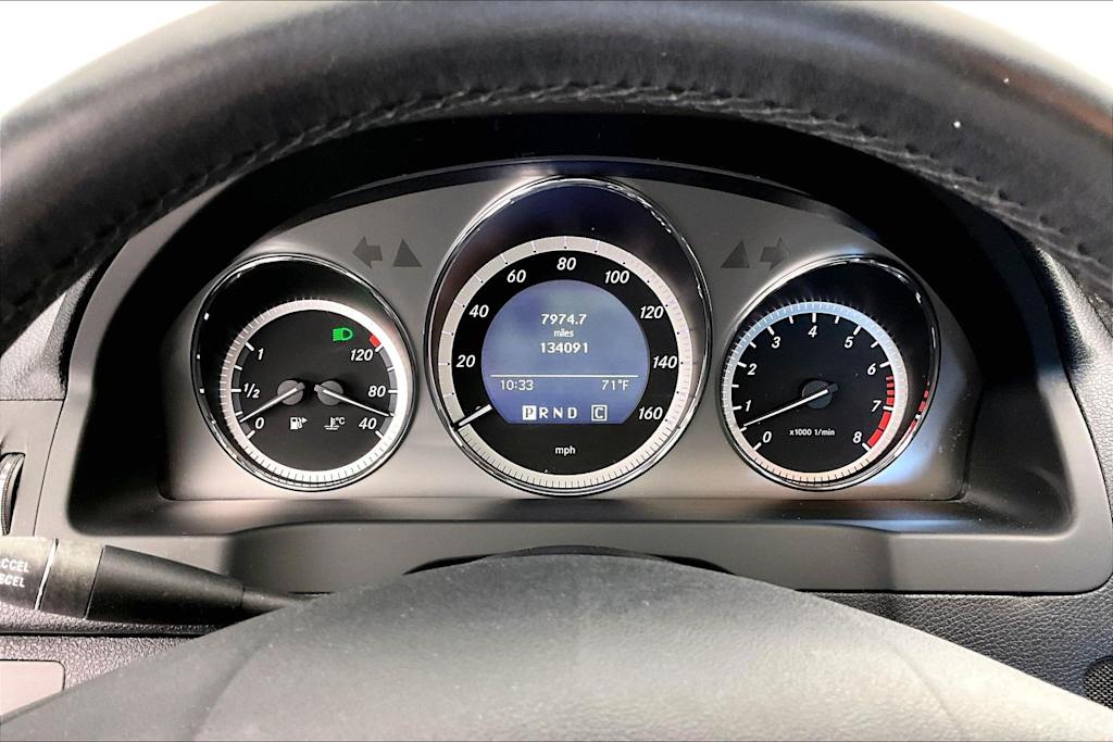 Thumbnail: 2010 Mercedes-Benz C-Class - 18