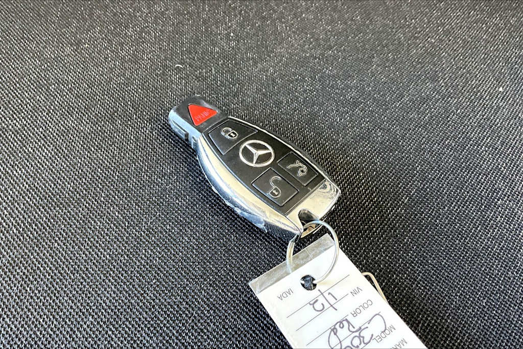 Thumbnail: 2010 Mercedes-Benz C-Class - 20
