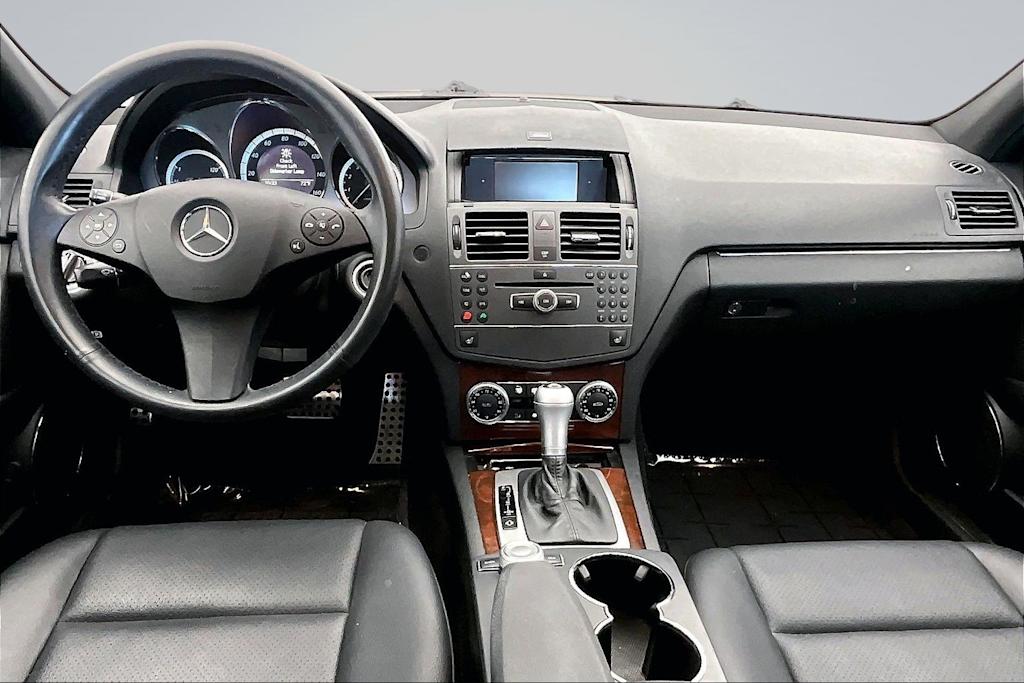 Thumbnail: 2010 Mercedes-Benz C-Class - 10