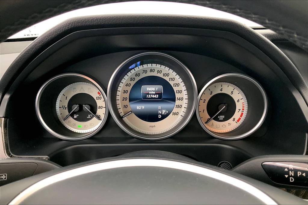 Thumbnail: 2016 Mercedes-Benz E-Class - 17