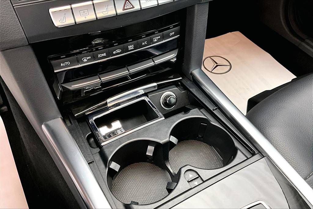 Thumbnail: 2014 Mercedes-Benz E-Class - 28