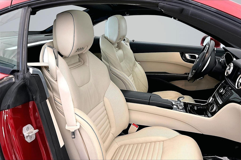 Thumbnail: 2016 Mercedes-Benz SL-Class - 12