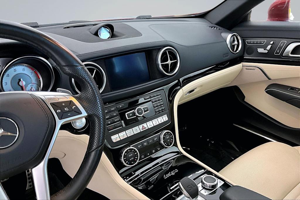 Thumbnail: 2016 Mercedes-Benz SL-Class - 14