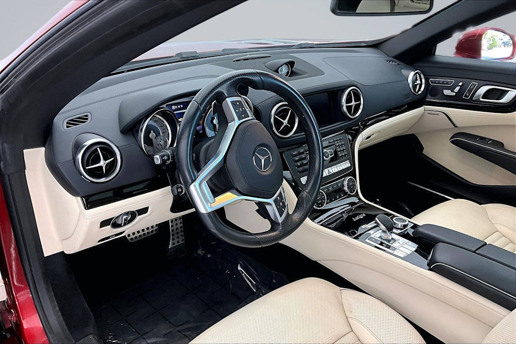 Thumbnail: 2016 Mercedes-Benz SL-Class - 2