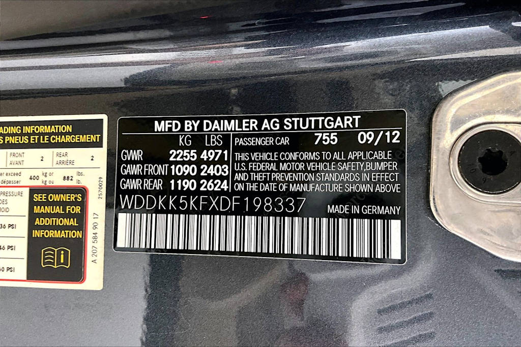 Thumbnail: 2013 Mercedes-Benz E-Class - 21
