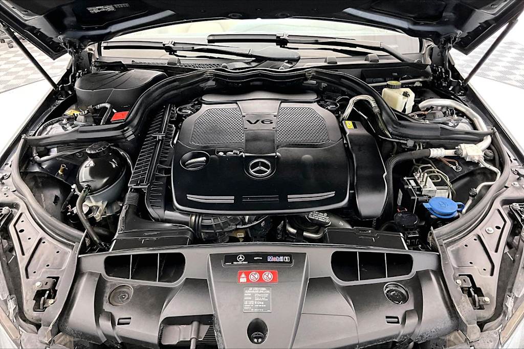 Thumbnail: 2013 Mercedes-Benz E-Class - 9