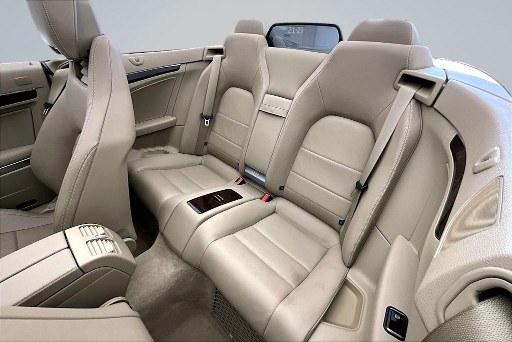 Thumbnail: 2013 Mercedes-Benz E-Class - 22