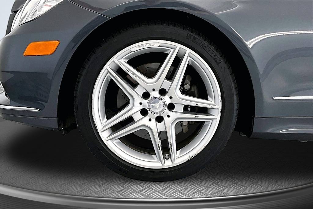 Thumbnail: 2013 Mercedes-Benz E-Class - 8