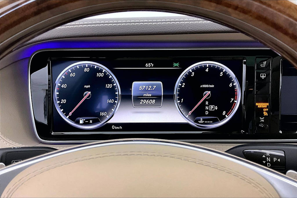 Thumbnail: 2014 Mercedes-Benz S-Class - 16