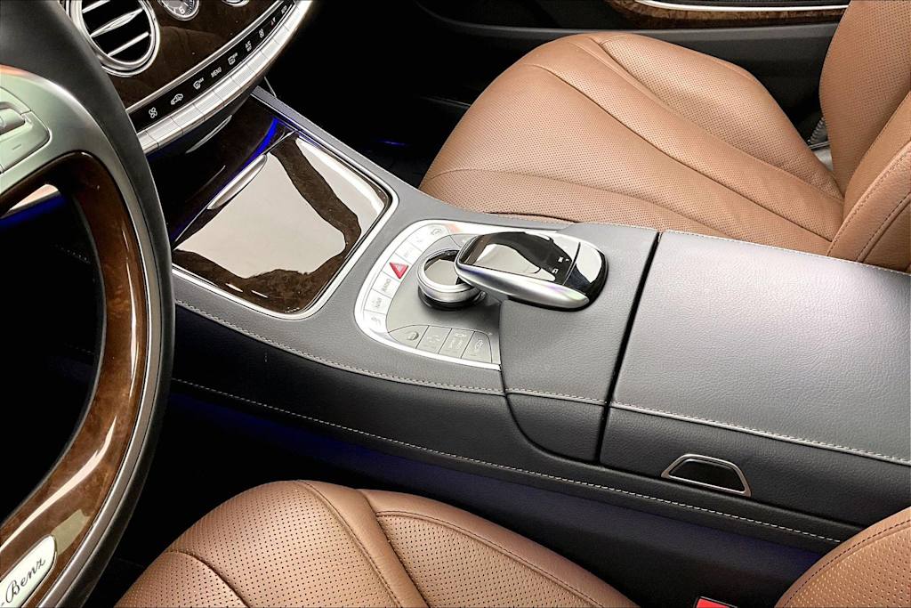 Thumbnail: 2017 Mercedes-Benz S-Class - 16