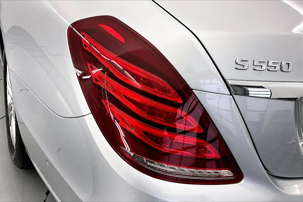 Thumbnail: 2017 Mercedes-Benz S-Class - 26