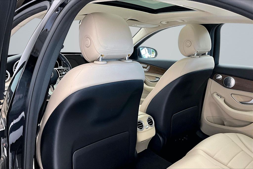 Thumbnail: 2019 Mercedes-Benz C-Class - 12