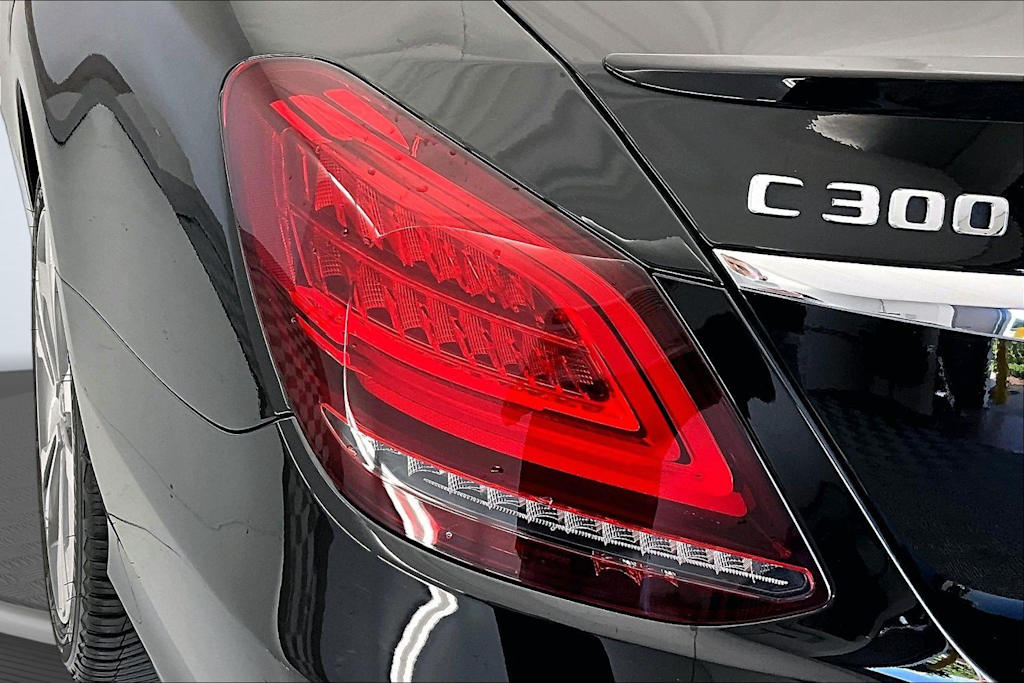 Thumbnail: 2019 Mercedes-Benz C-Class - 26