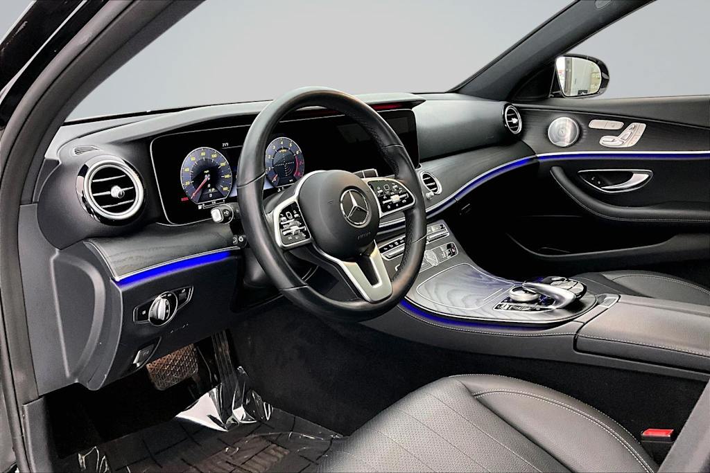 Thumbnail: 2020 Mercedes-Benz E-Class - 2