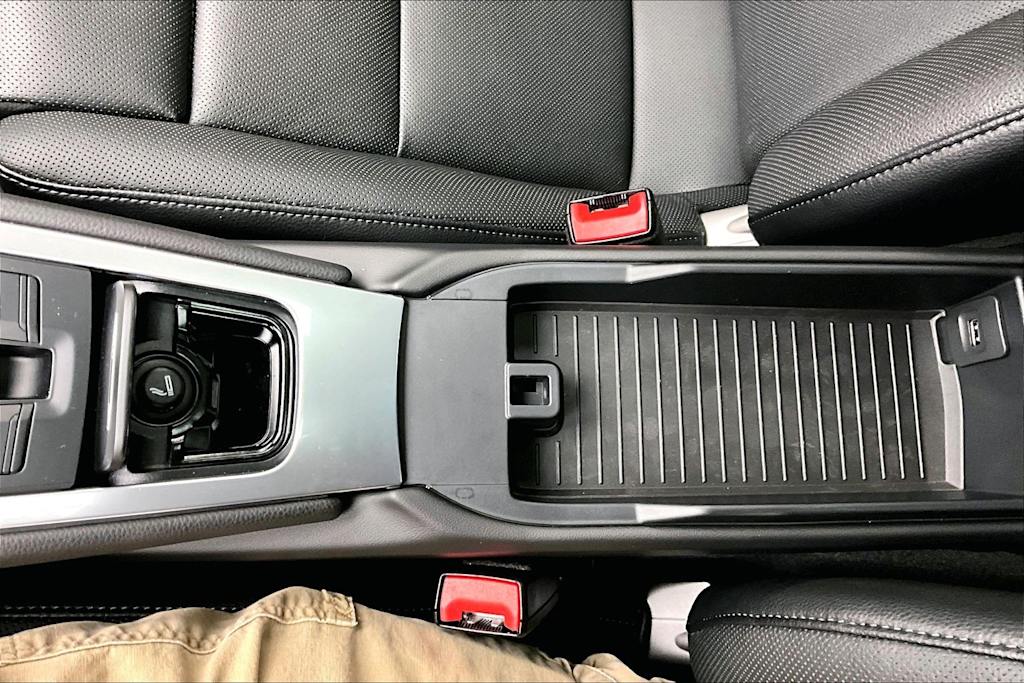 Thumbnail: 2017 Porsche 911 - 27