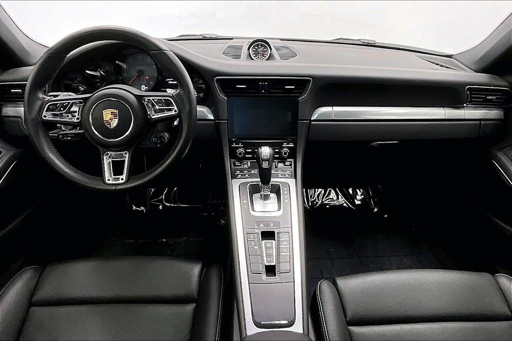 Thumbnail: 2017 Porsche 911 - 9