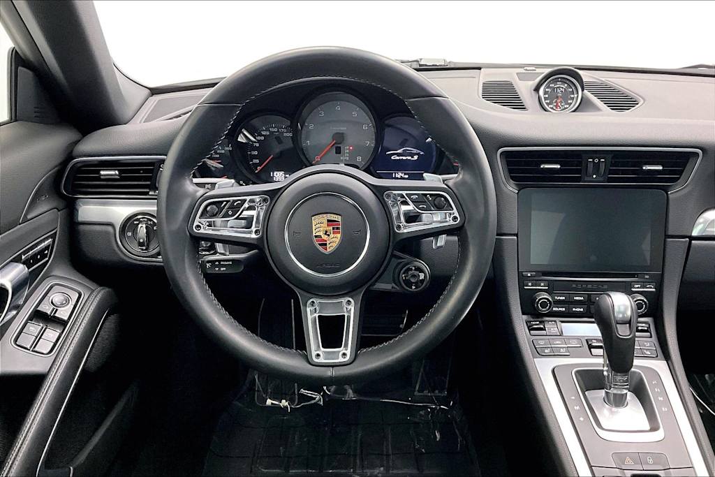 Thumbnail: 2017 Porsche 911 - 13