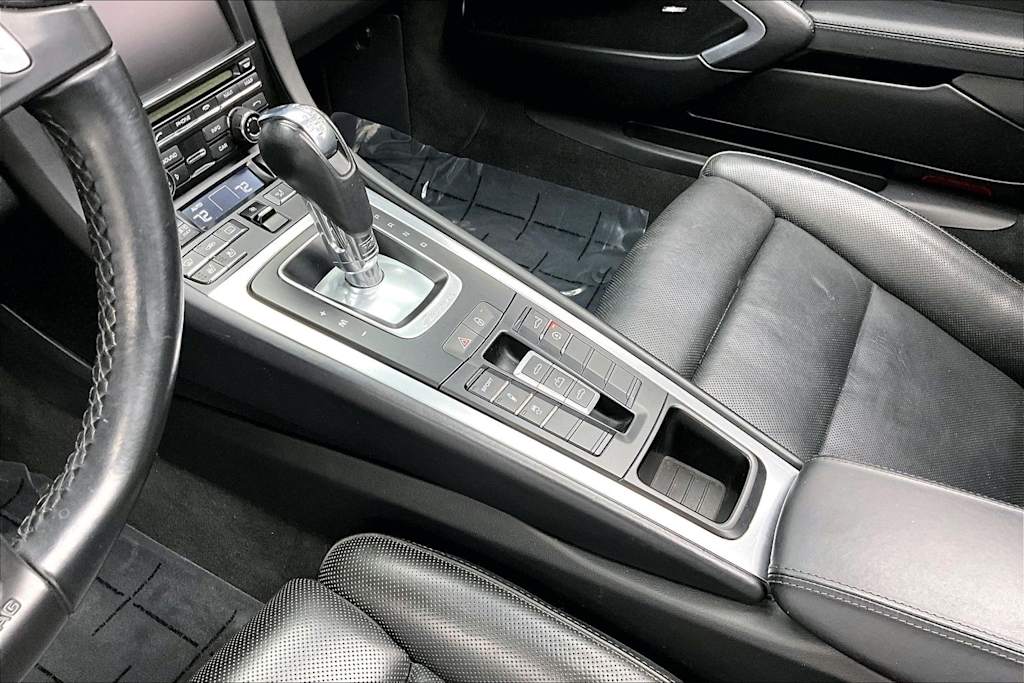 Thumbnail: 2013 Porsche 911 - 15