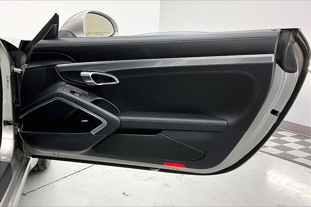 Thumbnail: 2013 Porsche 911 - 24