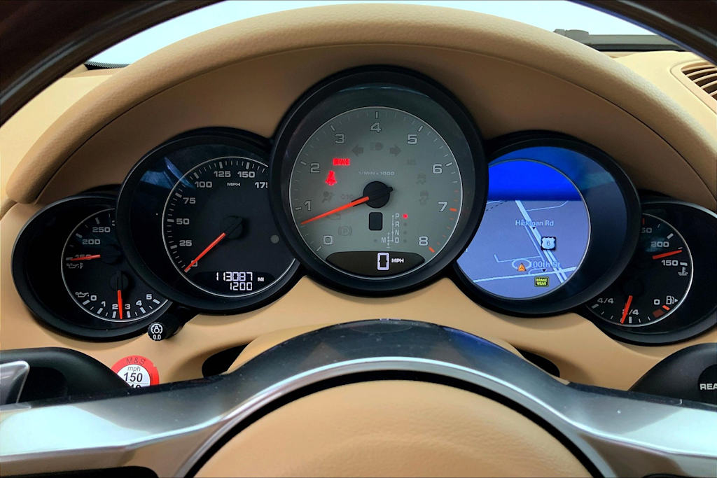 Thumbnail: 2015 Porsche Cayenne - 16