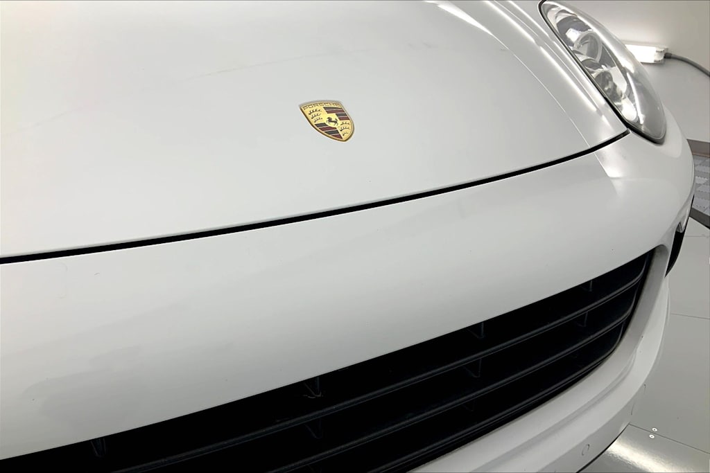 Thumbnail: 2015 Porsche Cayenne - 27