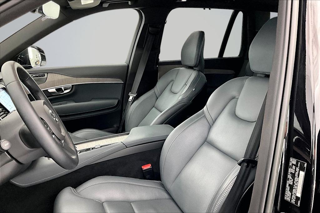 Thumbnail: 2023 Volvo XC90 - 11