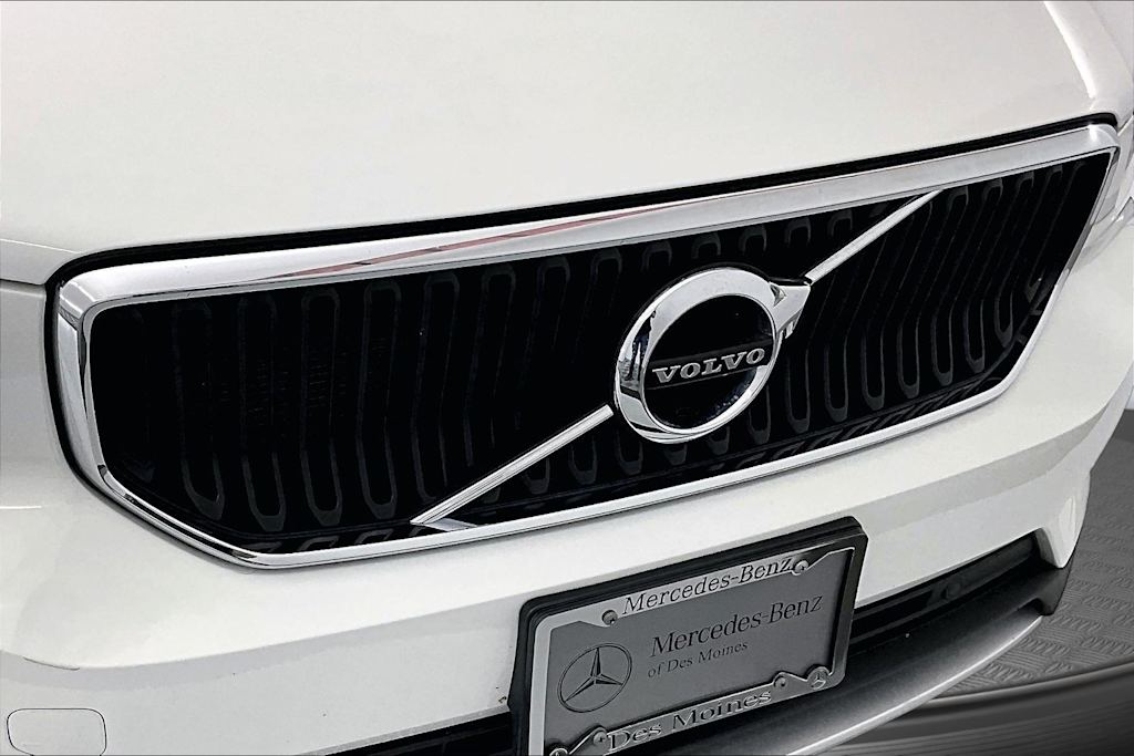 Thumbnail: 2020 Volvo XC40 - 27