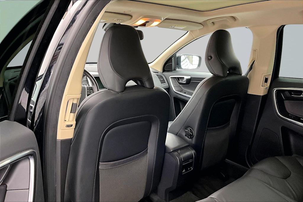 Thumbnail: 2013 Volvo XC60 - 13