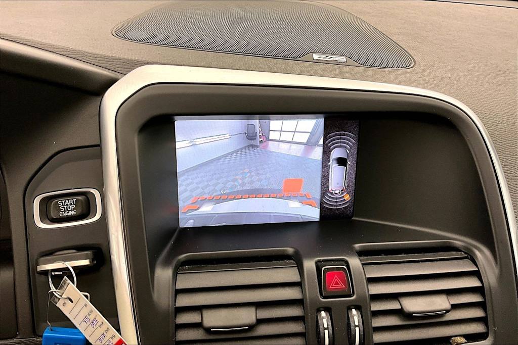 Thumbnail: 2013 Volvo XC60 - 16