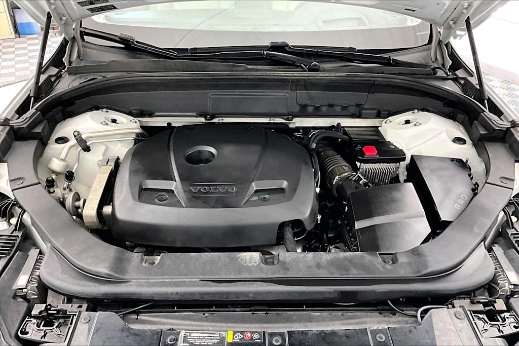 Thumbnail: 2019 Volvo XC60 - 9