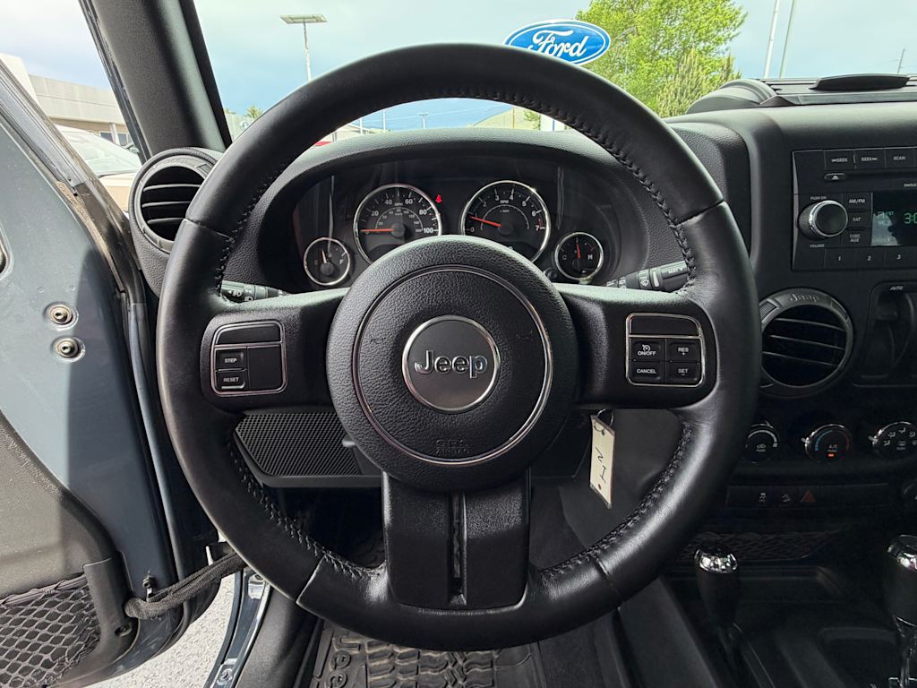 Thumbnail: 2016 Jeep Wrangler - 8