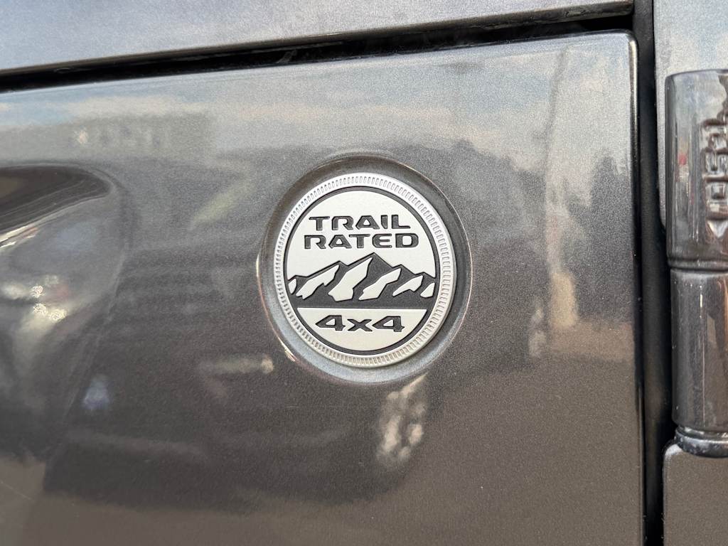 Thumbnail: 2020 Jeep Wrangler - 5