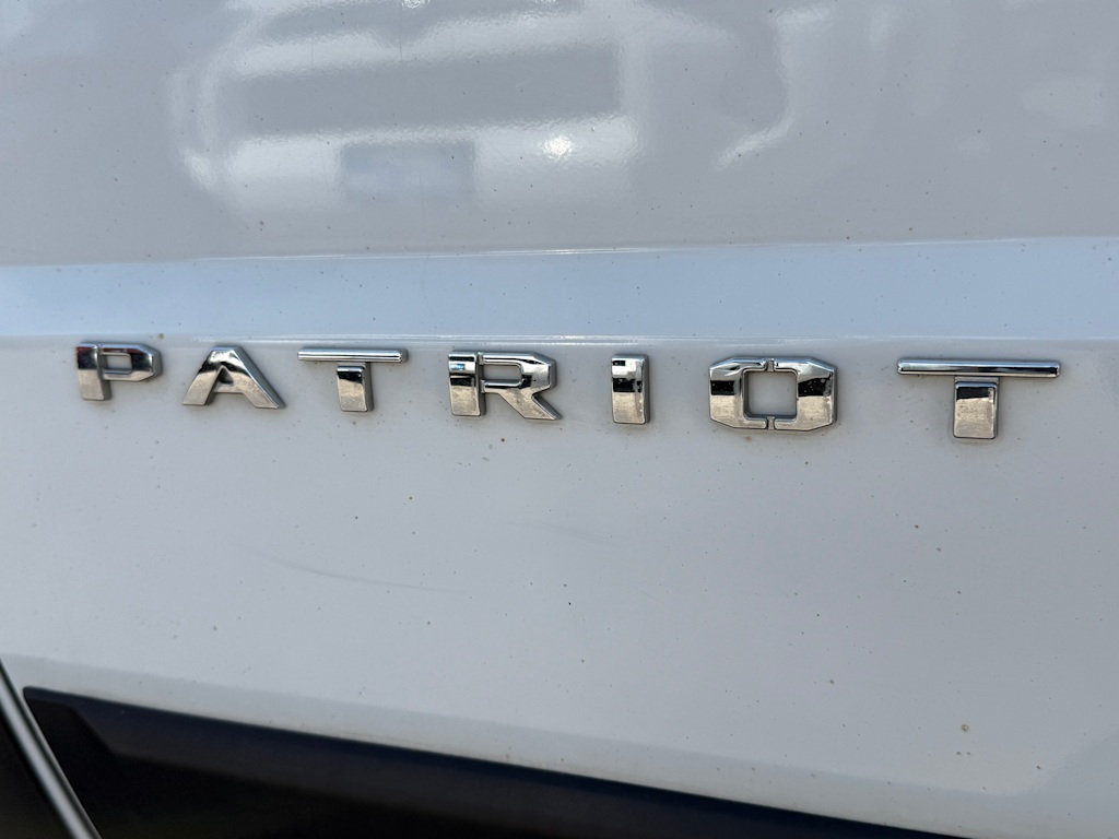 Thumbnail: 2017 Jeep Patriot - 5