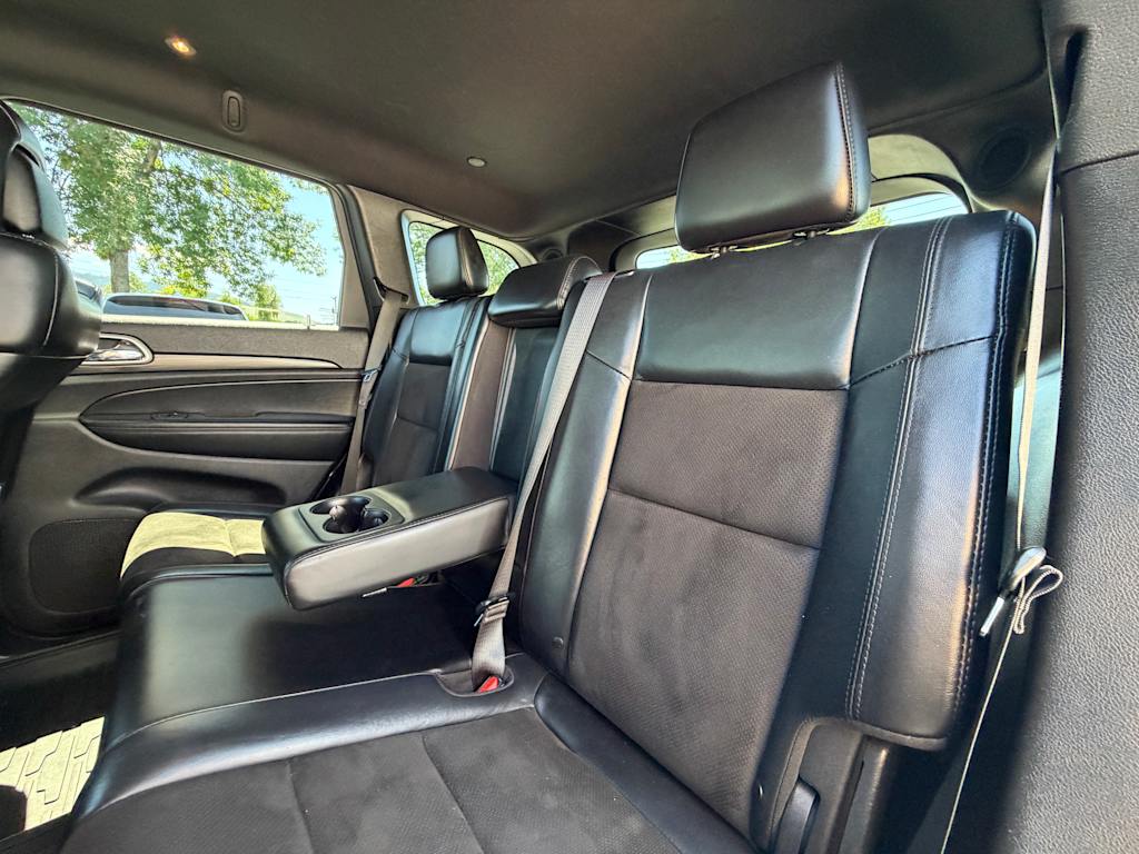Thumbnail: 2020 Jeep Grand Cherokee - 28