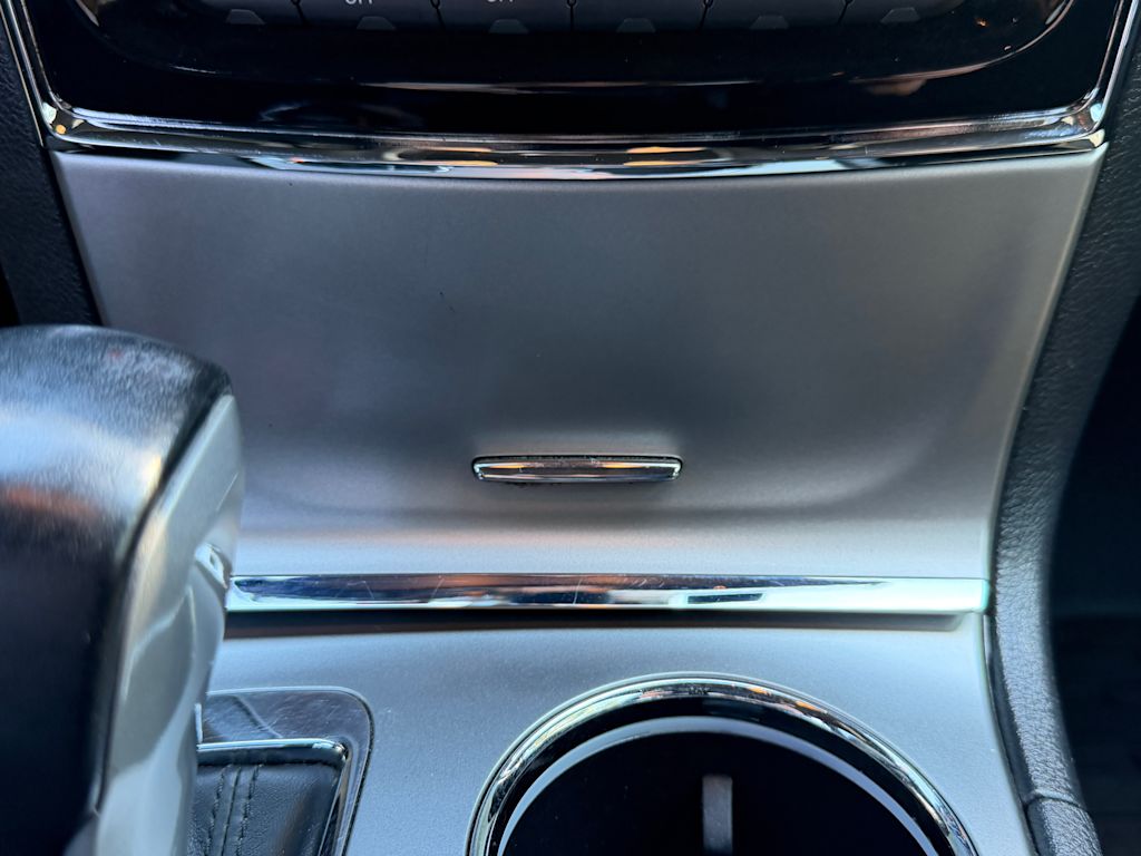 Thumbnail: 2020 Jeep Grand Cherokee - 22