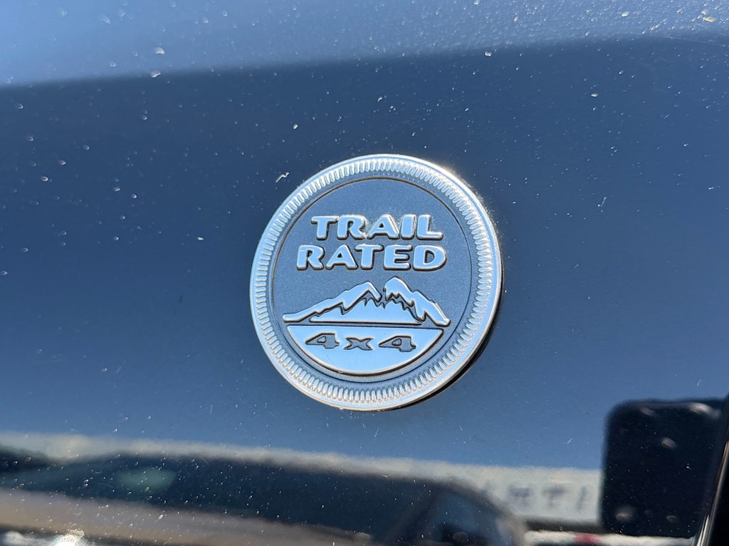 Thumbnail: 2020 Jeep Grand Cherokee - 5