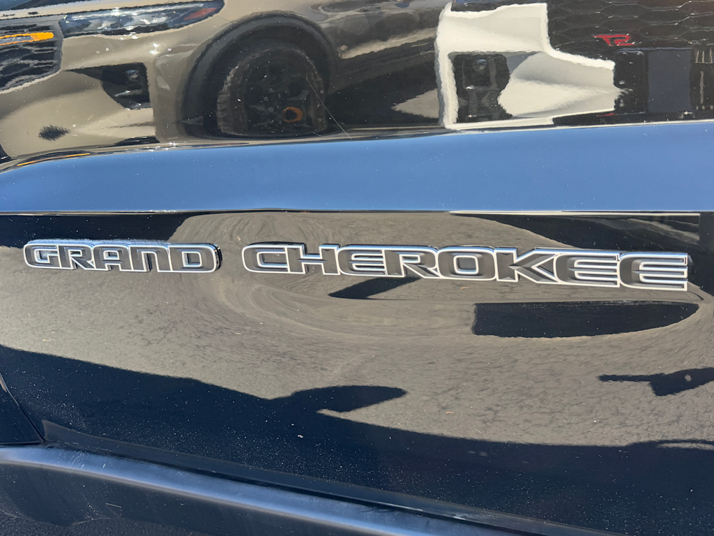 Thumbnail: 2020 Jeep Grand Cherokee - 30