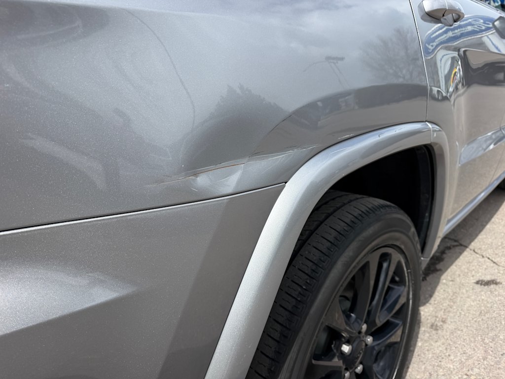Thumbnail: 2021 Jeep Grand Cherokee - 21