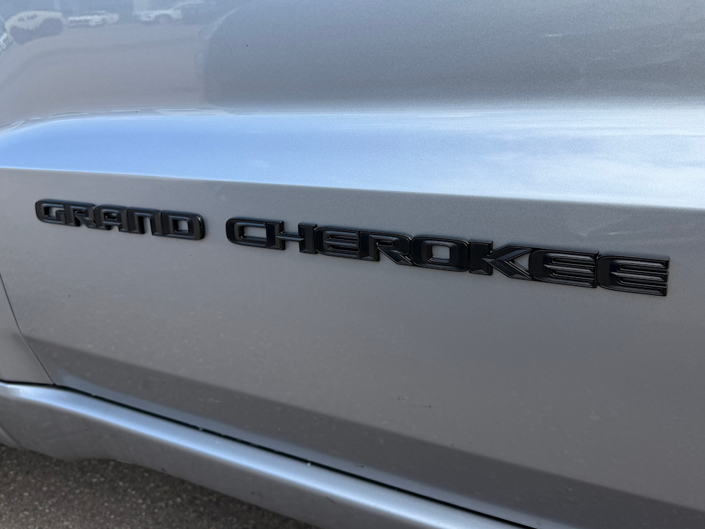Thumbnail: 2021 Jeep Grand Cherokee - 5