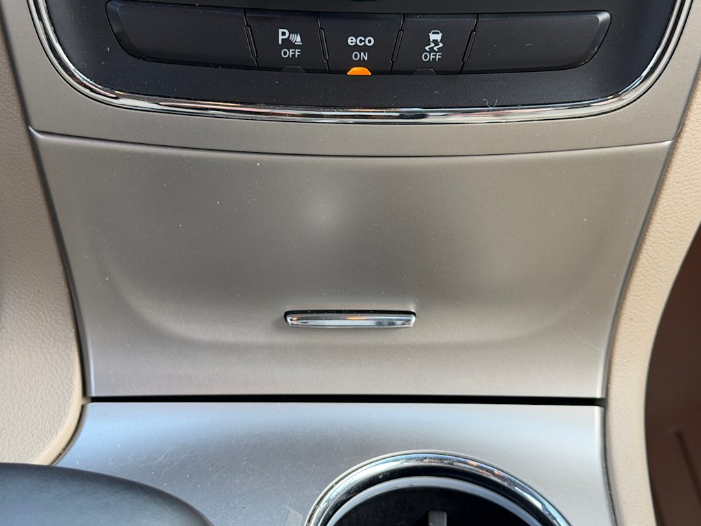 Thumbnail: 2014 Jeep Grand Cherokee - 22