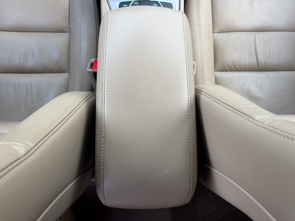 Thumbnail: 2014 Jeep Grand Cherokee - 9