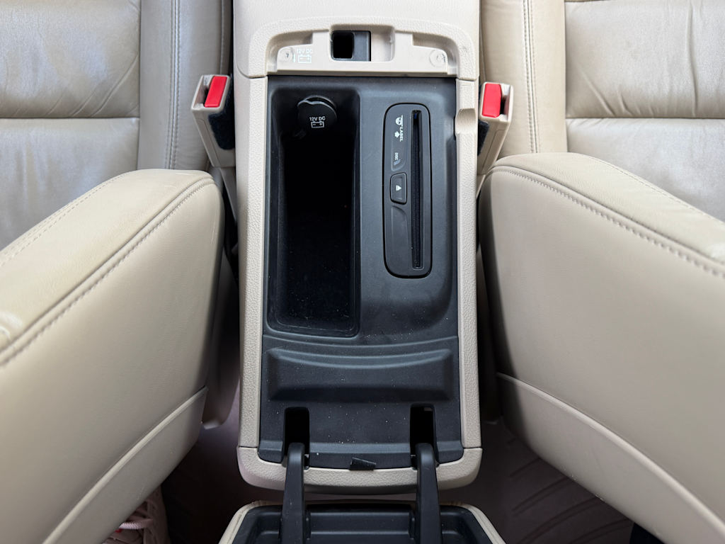 Thumbnail: 2014 Jeep Grand Cherokee - 24