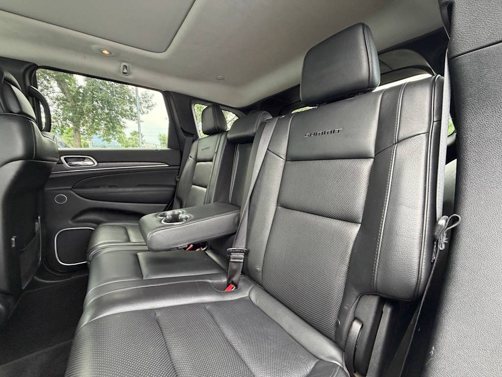 Thumbnail: 2018 Jeep Grand Cherokee - 30