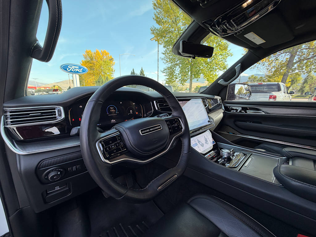 Thumbnail: 2023 Jeep Grand Wagoneer - 2