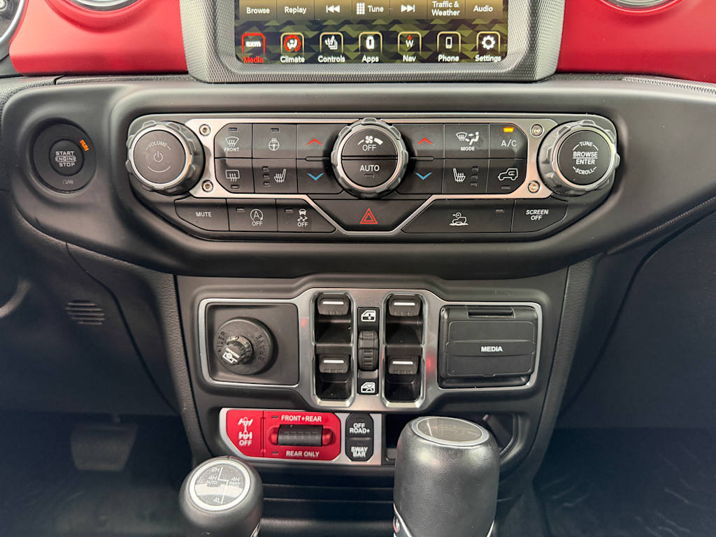 Thumbnail: 2023 Jeep Gladiator - 21